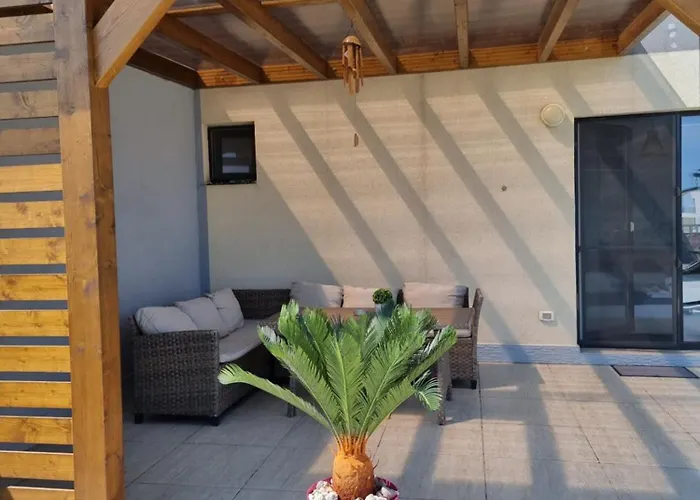 Dc Terrace-endless Summer Mamaia Nord 아파트 *